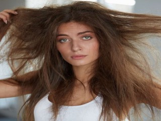 6 thói quen nên bỏ sớm kẻo tóc ngày càng xác xơ